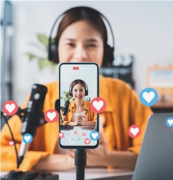 UK Transfer Degree Programme (Media and Communication)